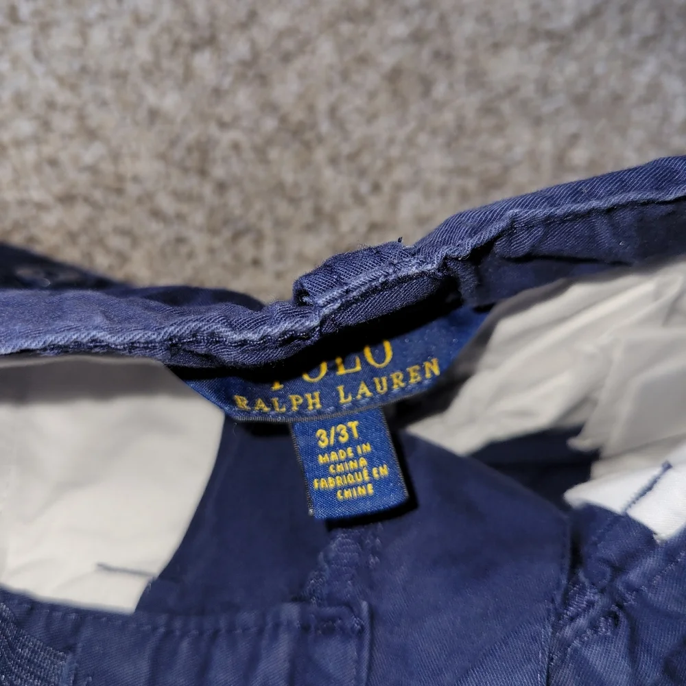 Boys Polo shorts. 3T - Picture 3 of 3